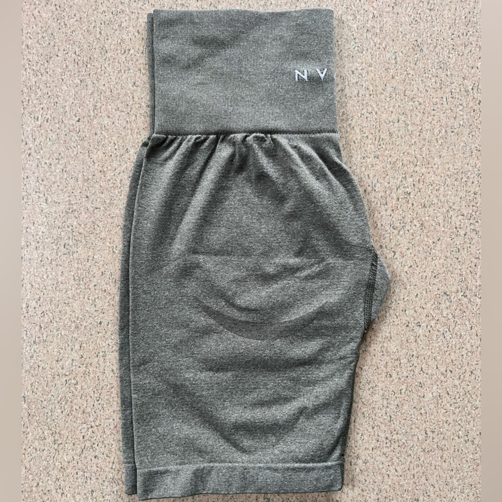 NVGTN Biker Shorts - Khaki Green